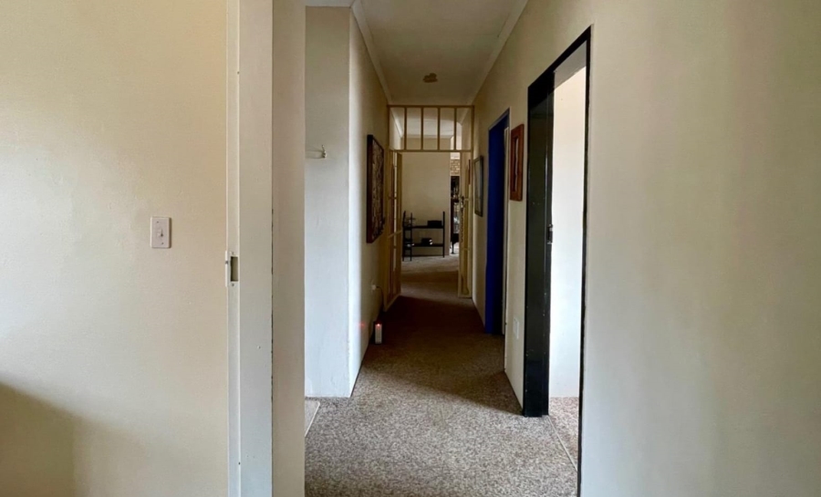 4 Bedroom Property for Sale in Deneysville Free State